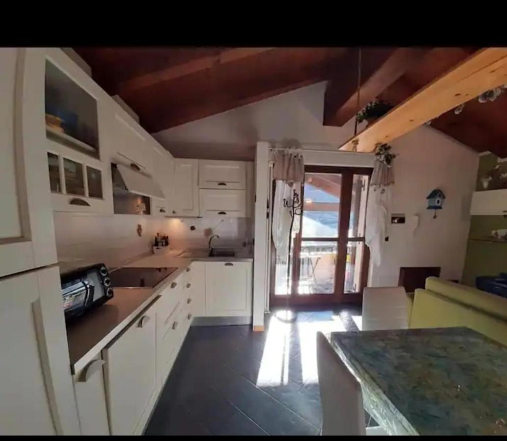 Piccola Mansarda Appartement Aosta Buitenkant foto